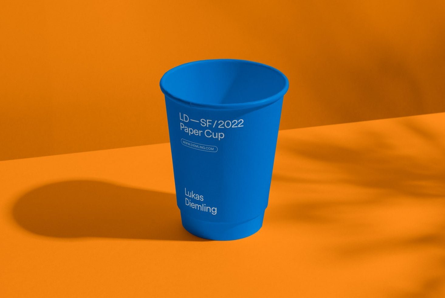 Paper Cup 01 Mockup preview 2