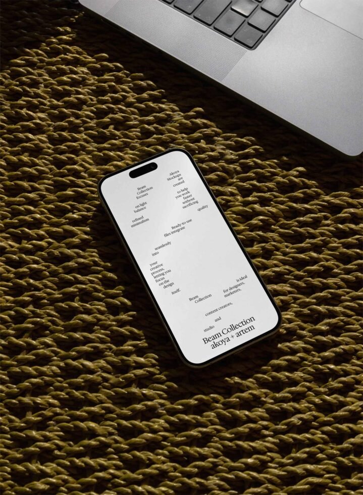 iPhone Mockup 064