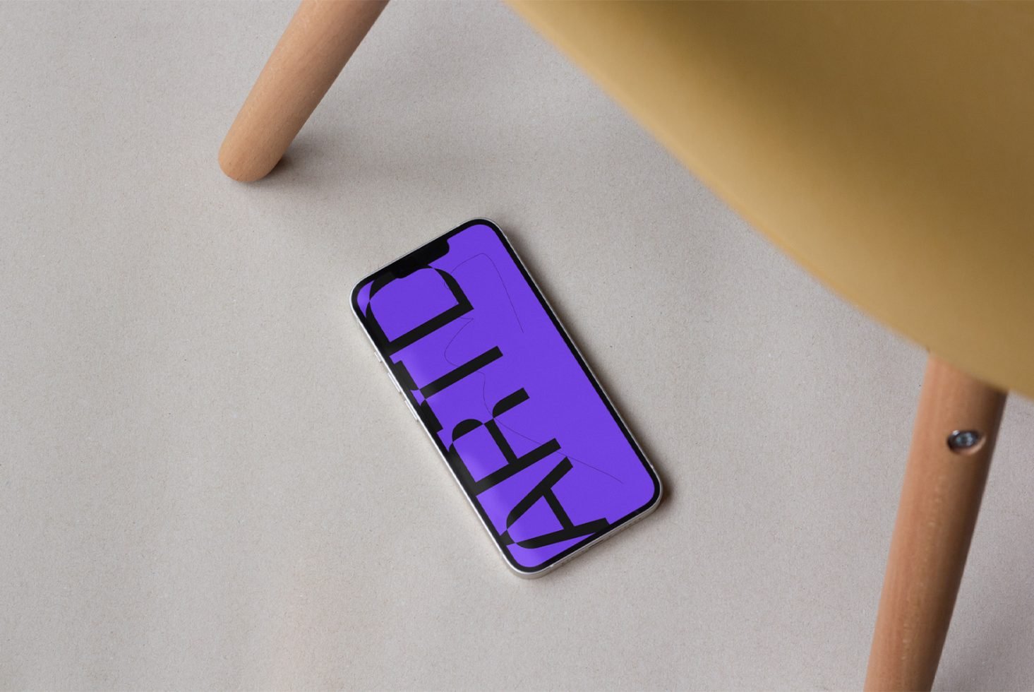 Iphone C04 Mockup 042