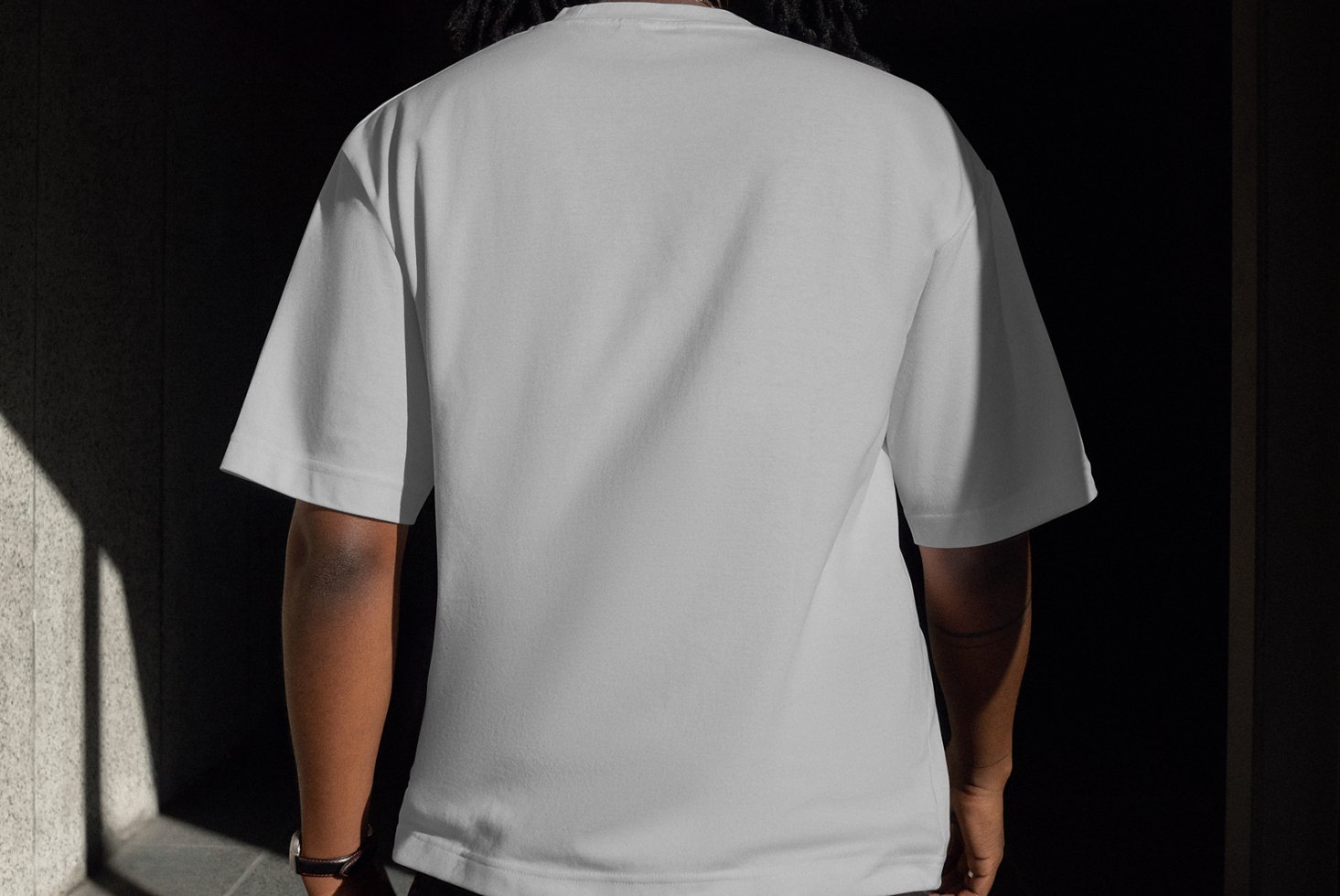 T-Shirt Mockup 04 preview 2