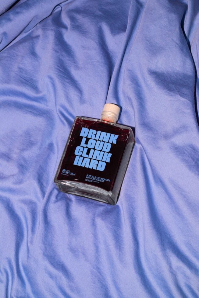 CLINK SPIRIT BOTTLE 01