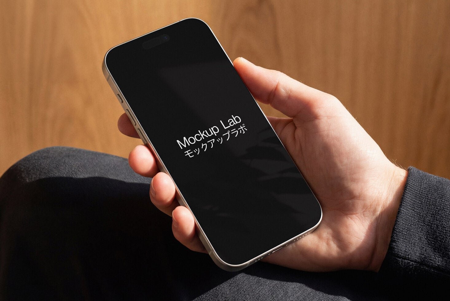 iPhone 10ML Mockup preview 2