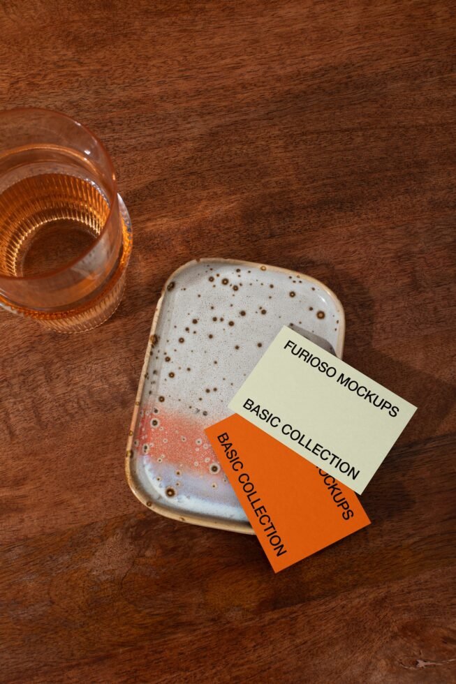 Business Cards Mockup 20FM