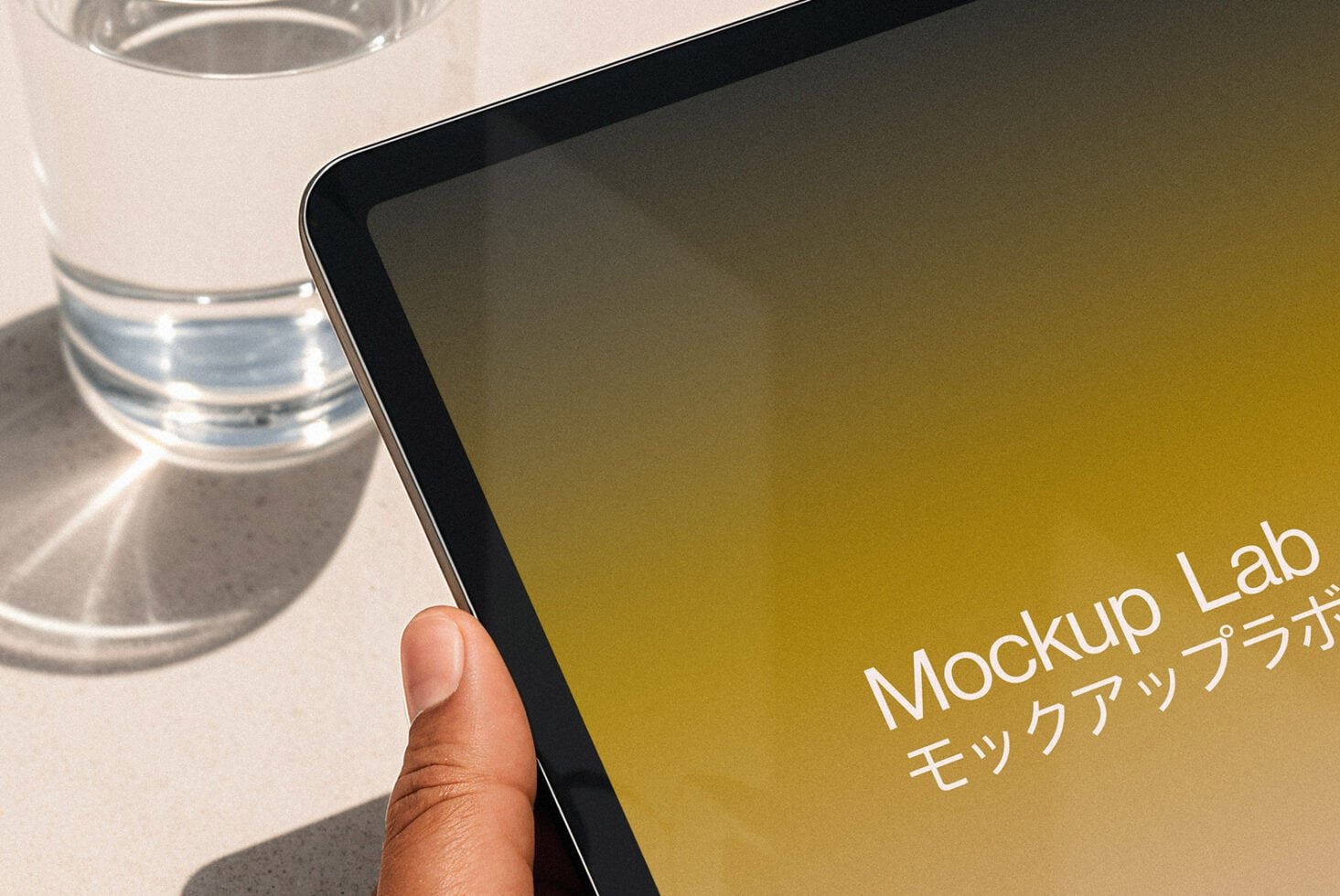 Tablet 02ML Mockup preview 3