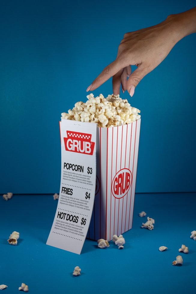 GRUB PACKAGING MOCKUP SET 04