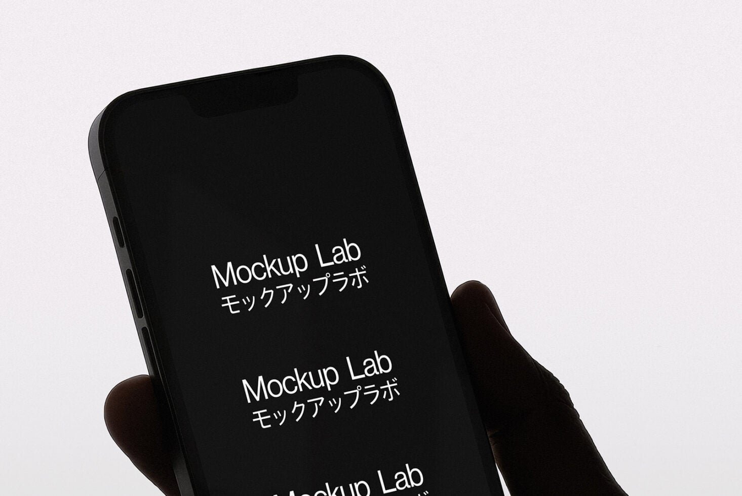iPhone 04ML Mockup preview 2