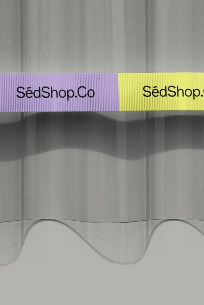 Ribbon S05 005 Mockup