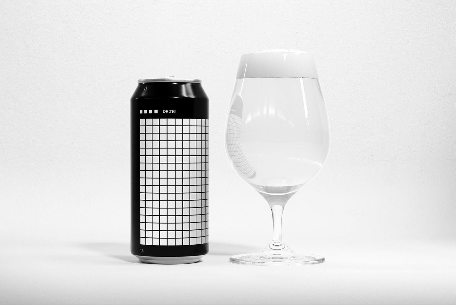 Can & Glass (440ml) Mockup