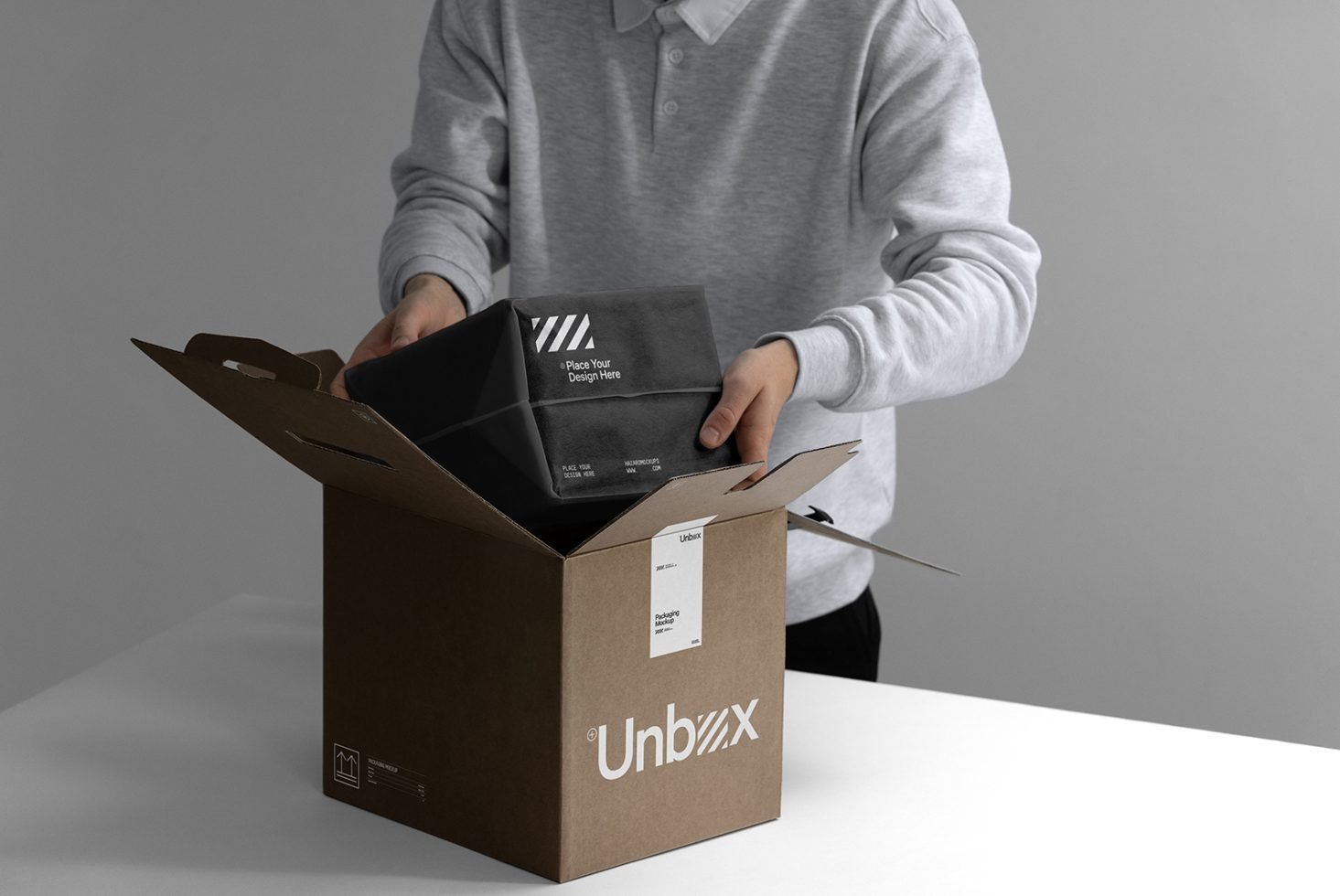Packaging Unboxing Mockup HM 001 preview 3