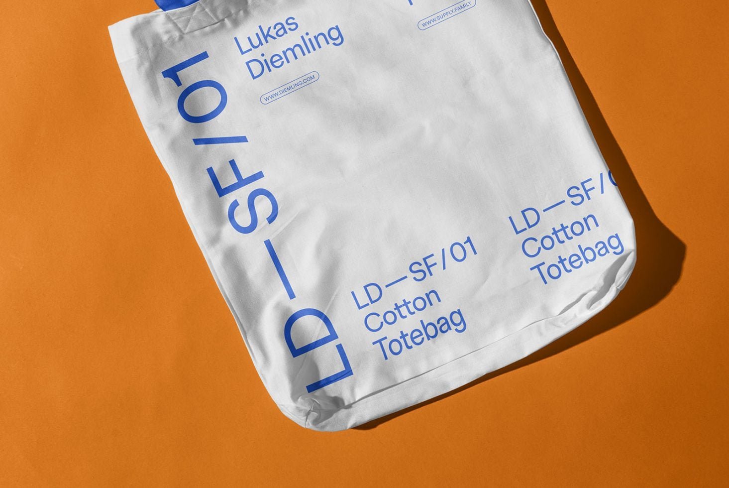 Tote Bag 01 Mockup preview 2