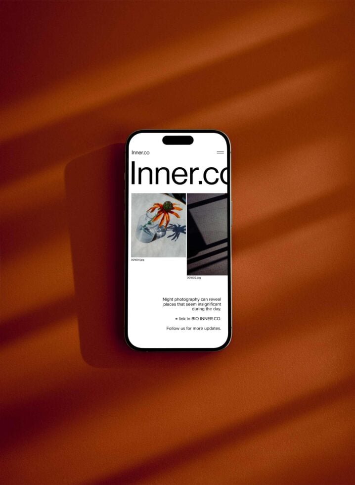 iPhone Mockup 031