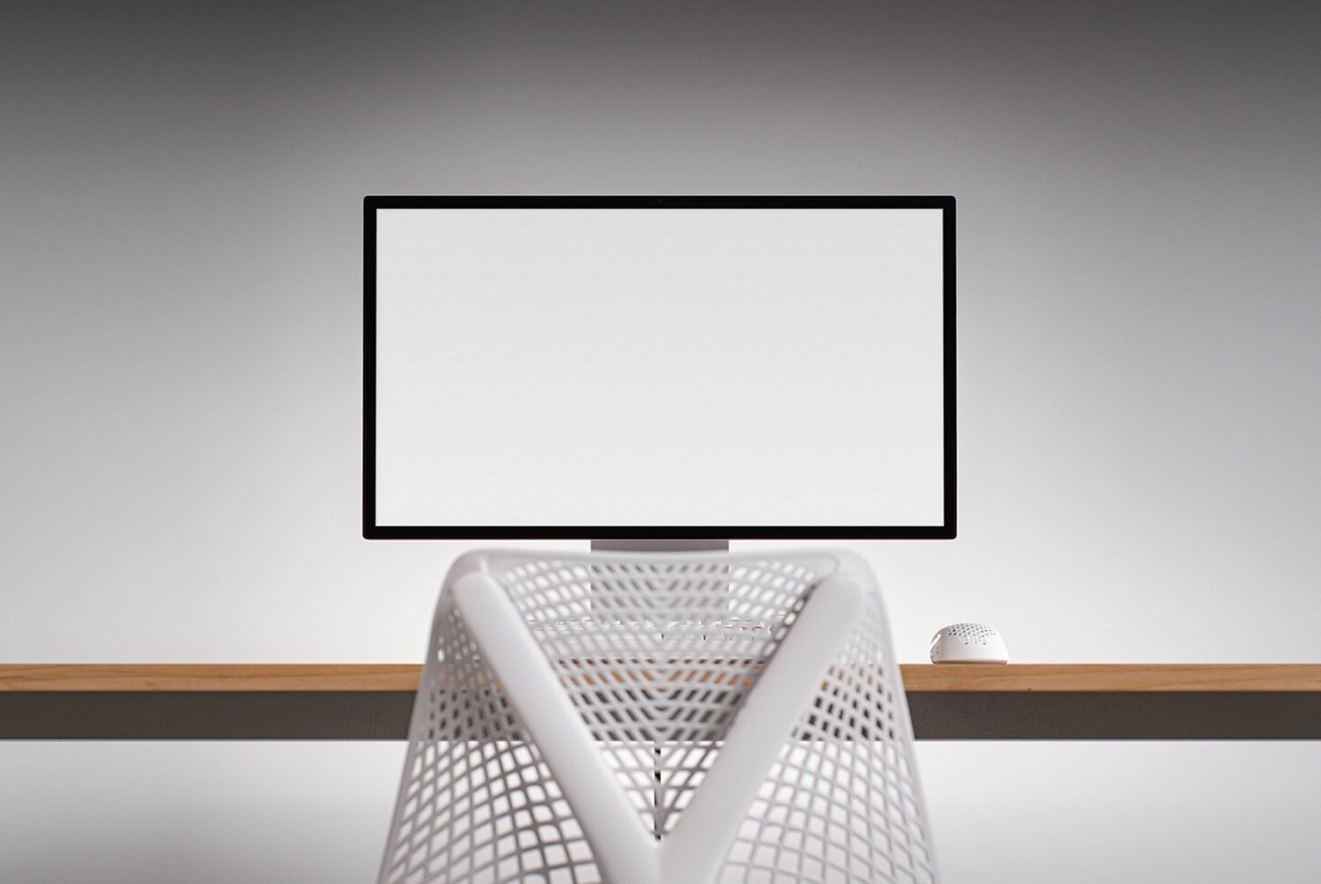 Pro Display XDR Mockup 14