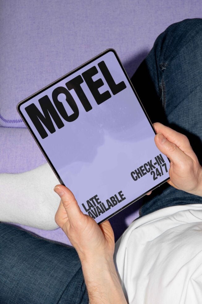MOTEL TABLET MOCKUP 01 preview 3