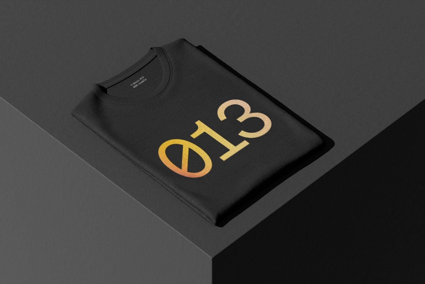 T-Shirt preview 3