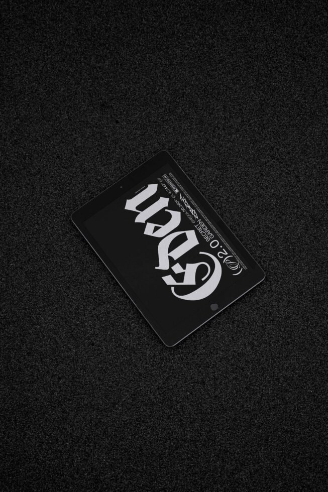 EDEN 02 IPAD MOCKUP 03