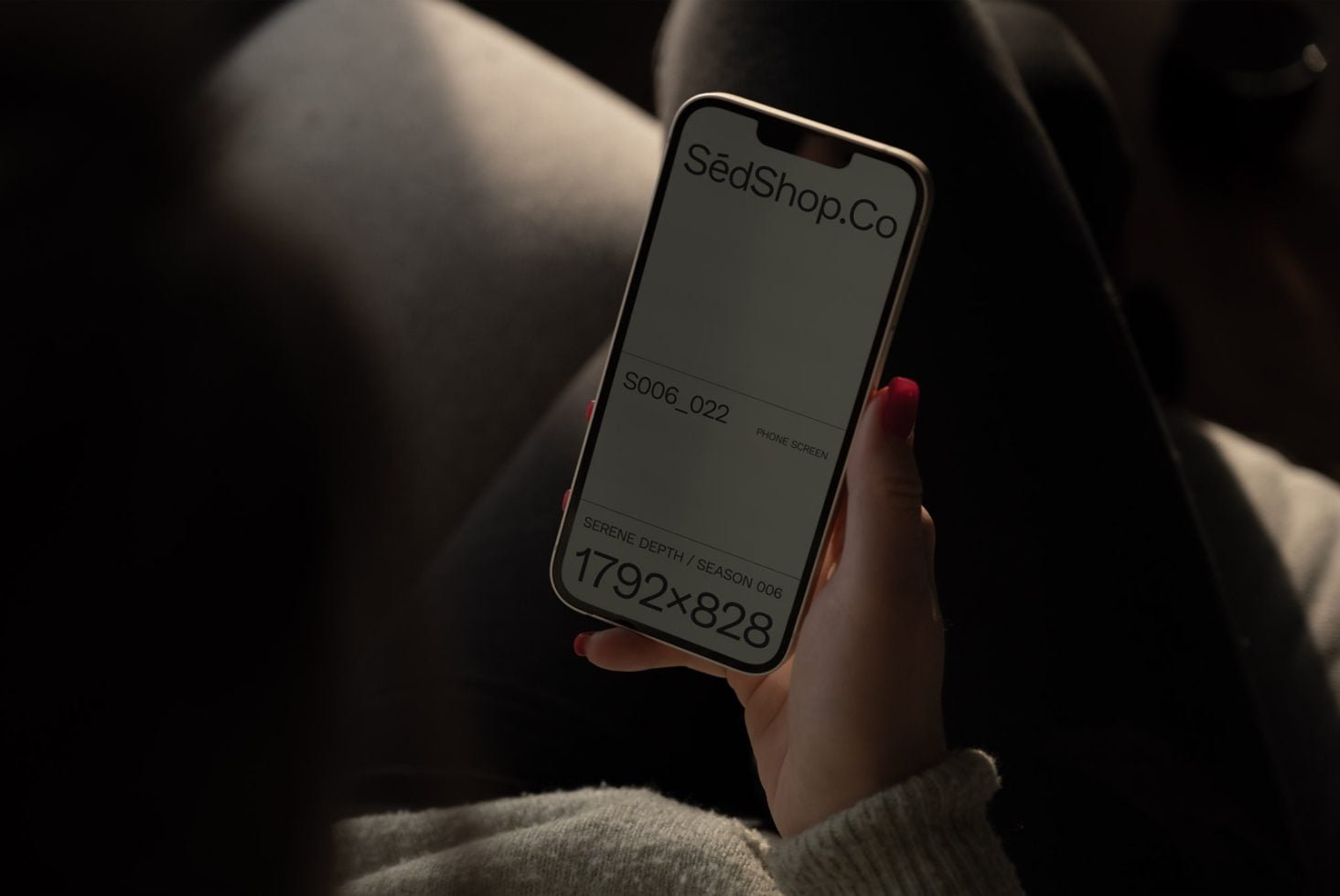 iPhone Mockup S06 22