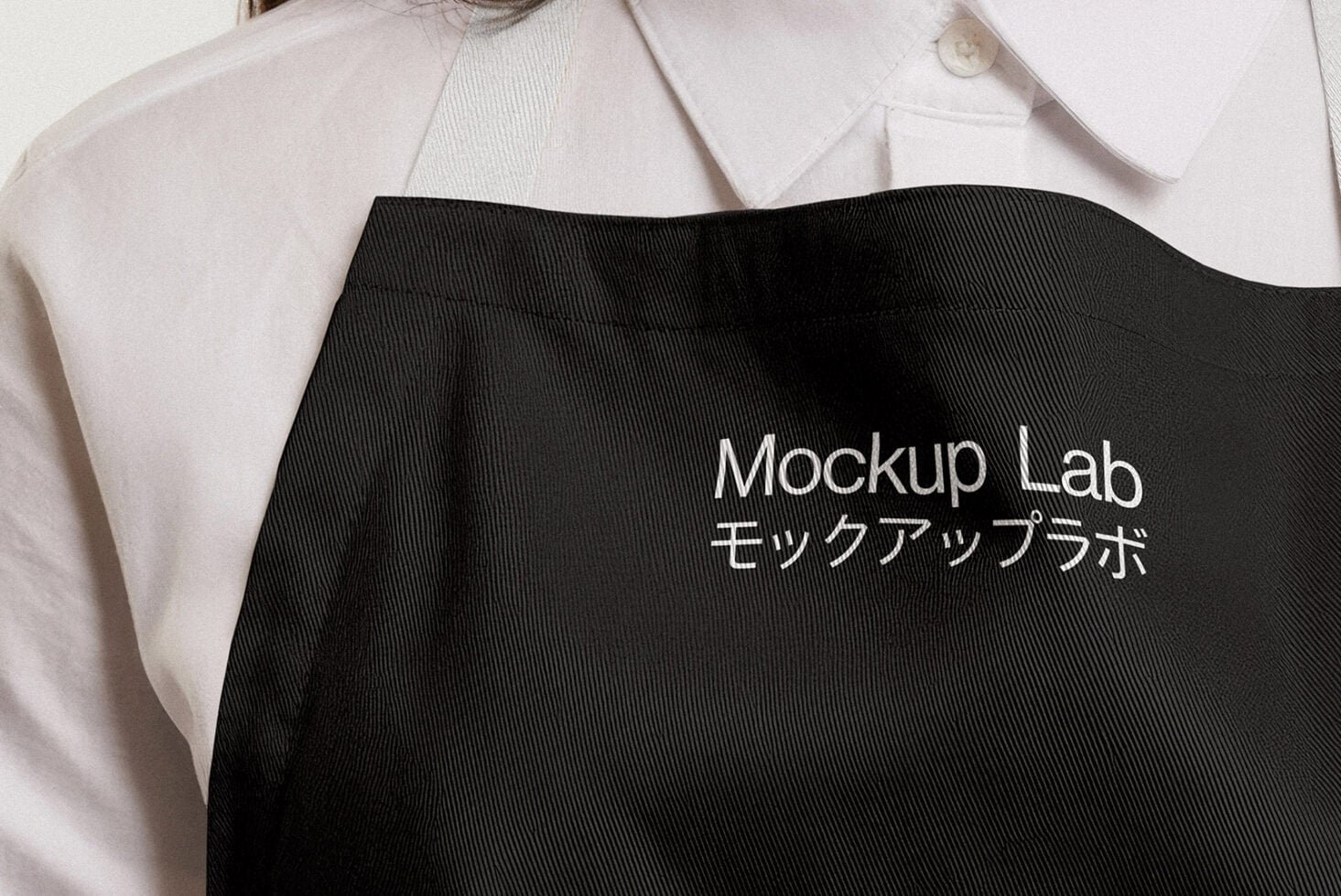 Apron 01ML Mockup preview 3