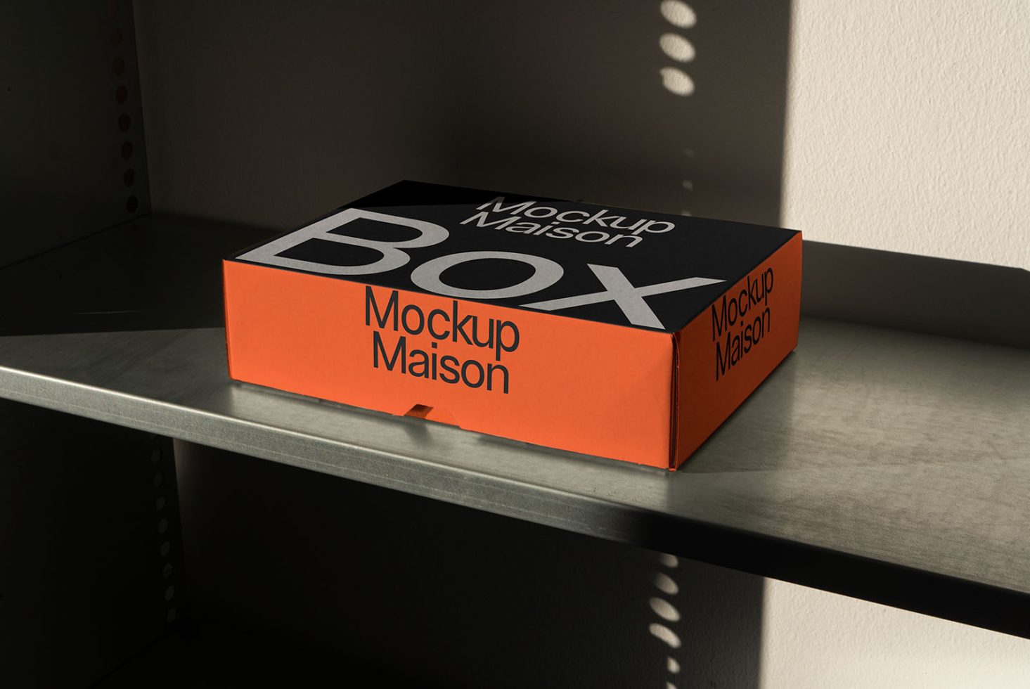 Box PG G13 Mockup preview 1