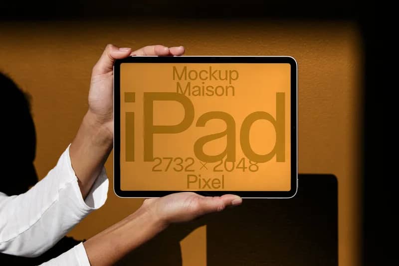 iPad DD E18 Mockup