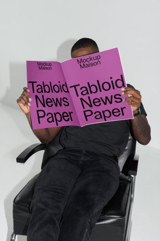 Newspaper Mockup NP EPD 16