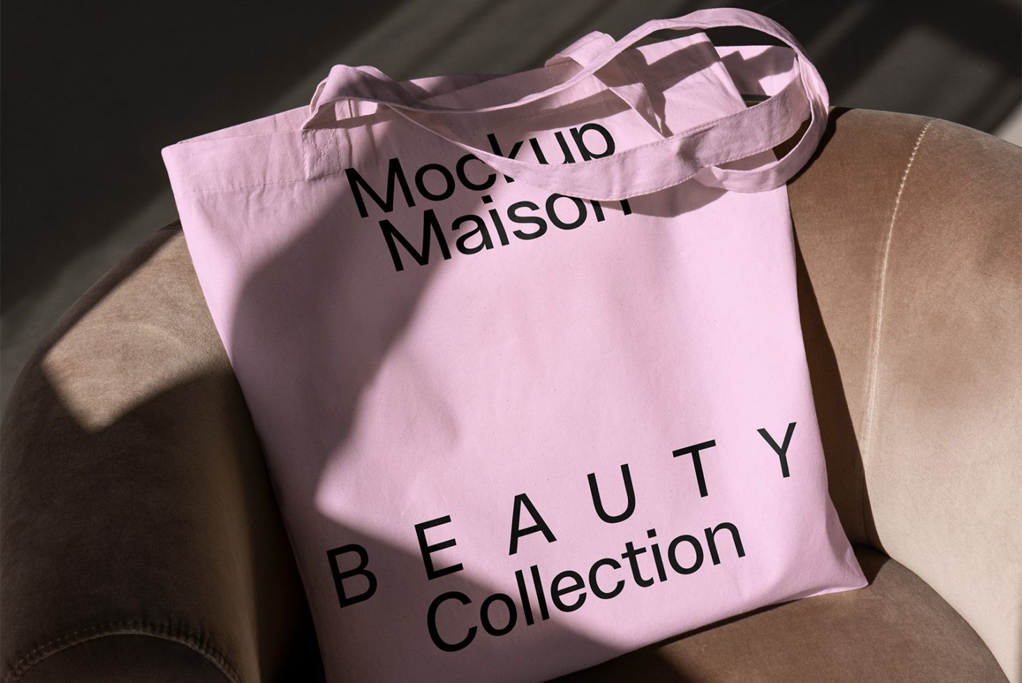 Tote Bag Mockup BG BEA 01 preview 1