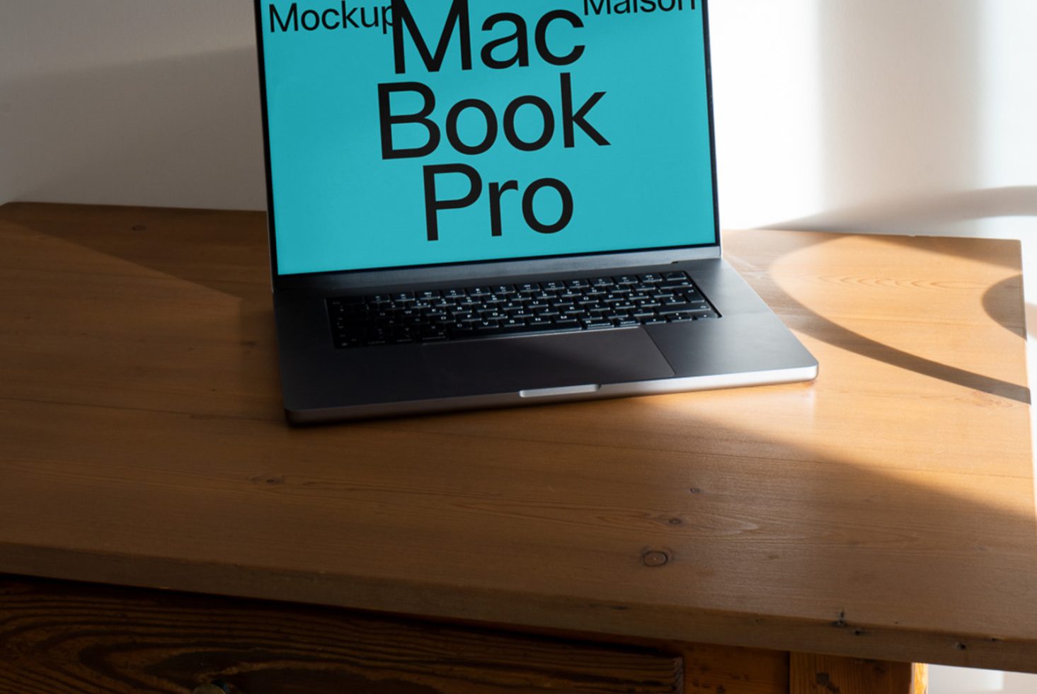 MacBook Pro 16″ LT I 02 preview 2