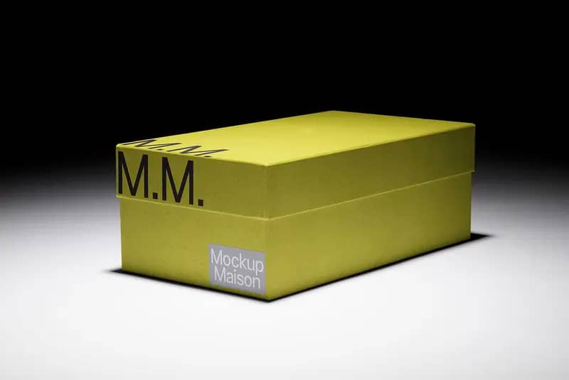 Box GRD05 Mockup