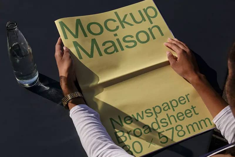 Newspaper NP F04 Mockup