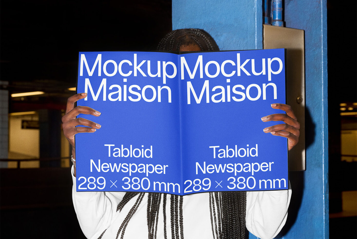 Magazine Mockup MZ NYS 03 preview 2