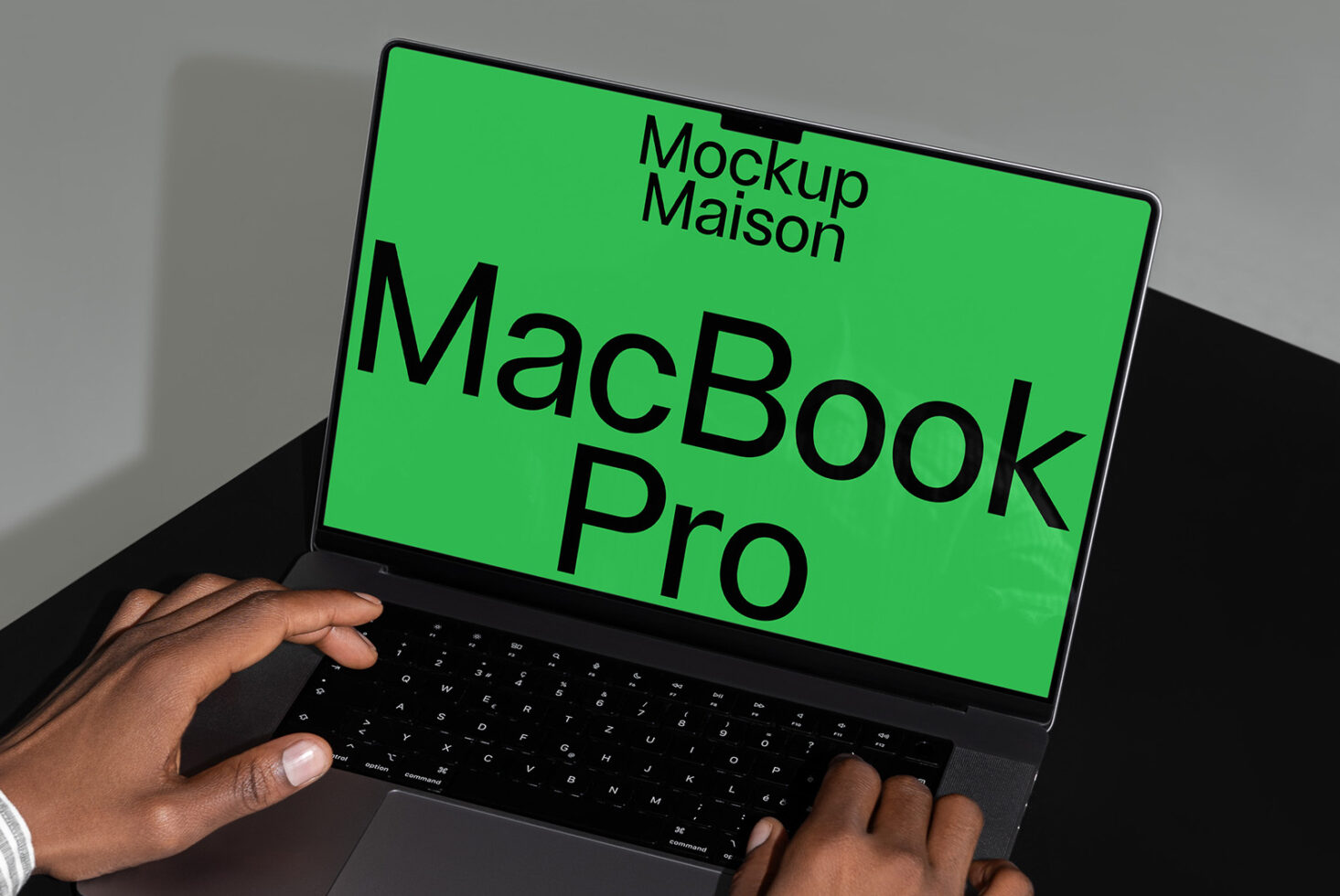 Laptop Mockup LT EPD 10 preview 1