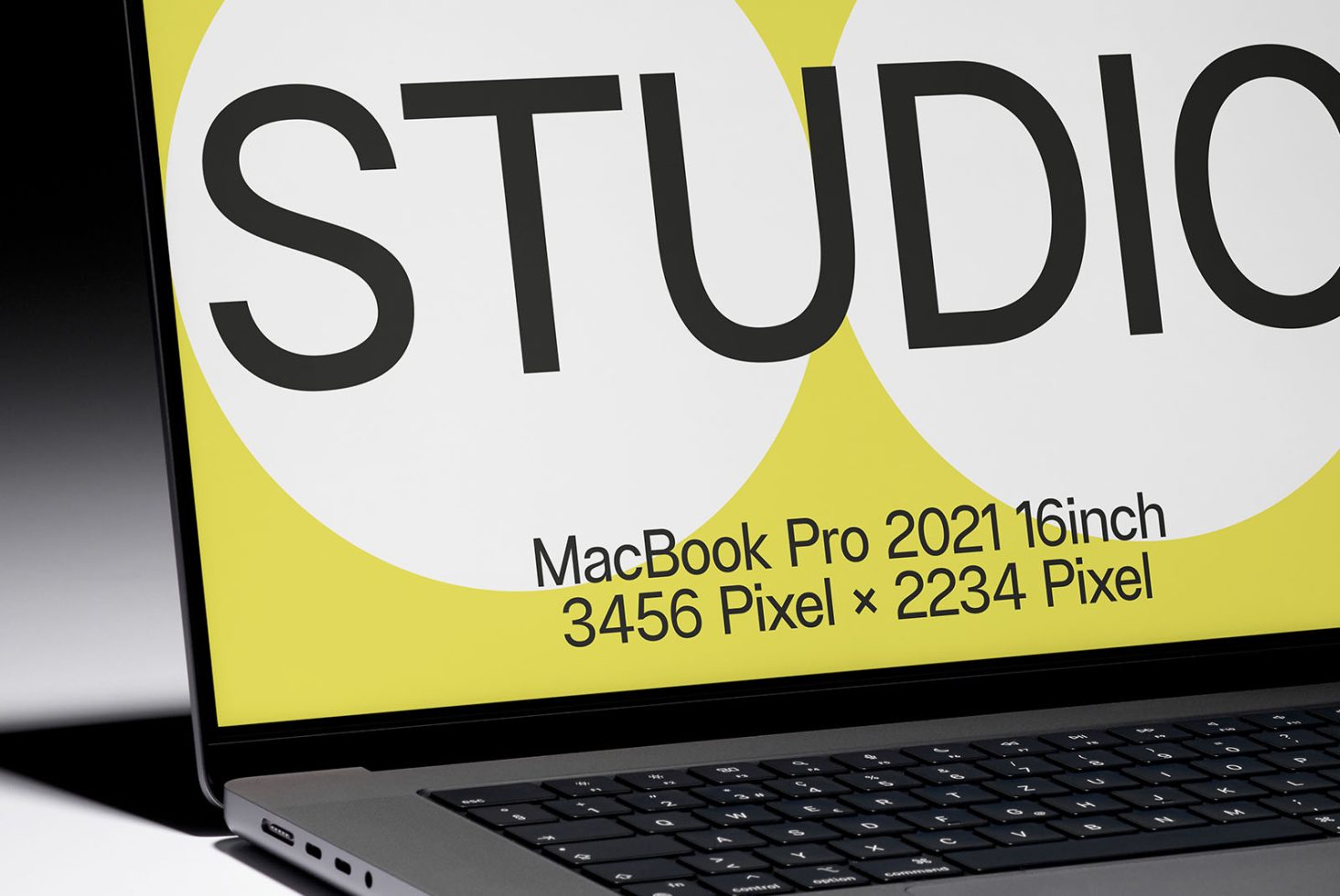 MacBook Pro GRD01 Mockup preview 2