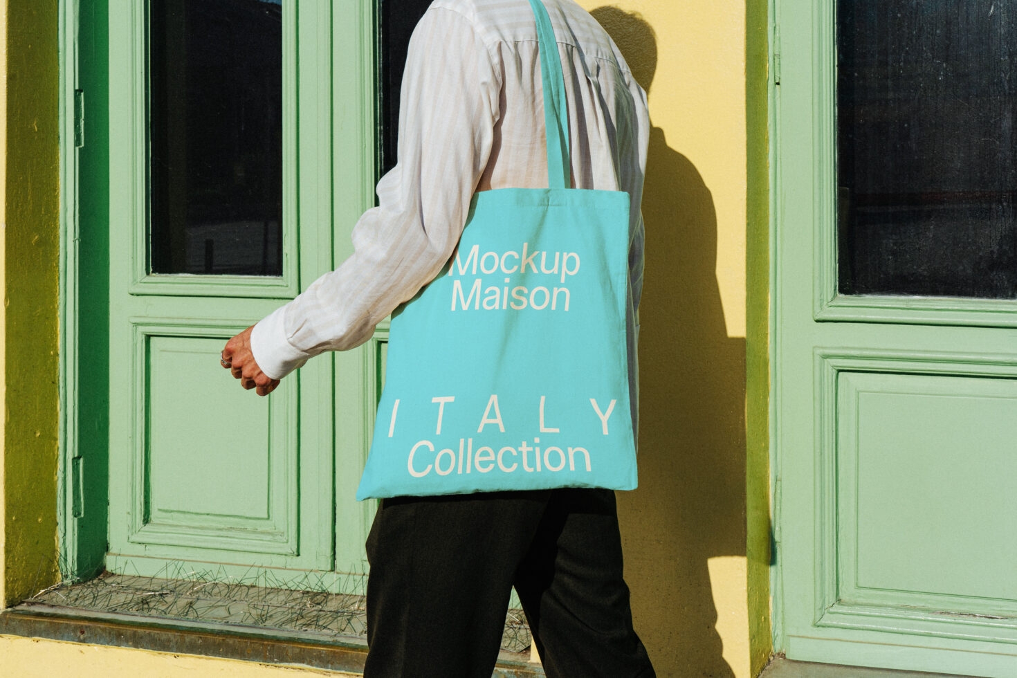 Tote Bag Mockup BG ITA This Book Mockup from Moc07 preview 2
