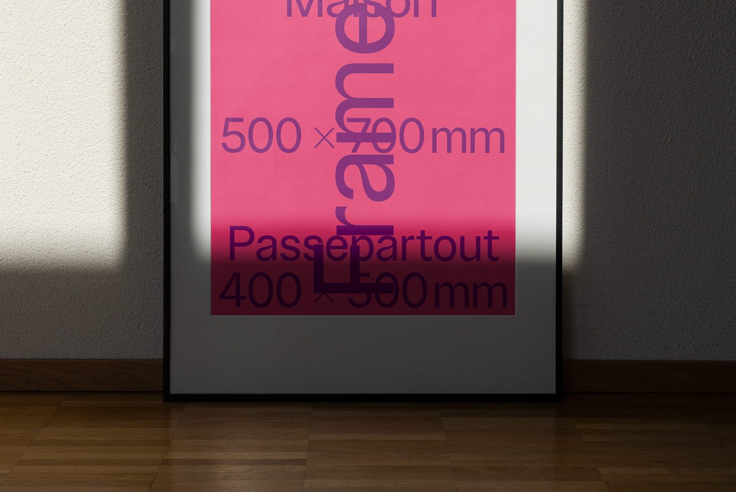 Frame E04 Mockup preview 2