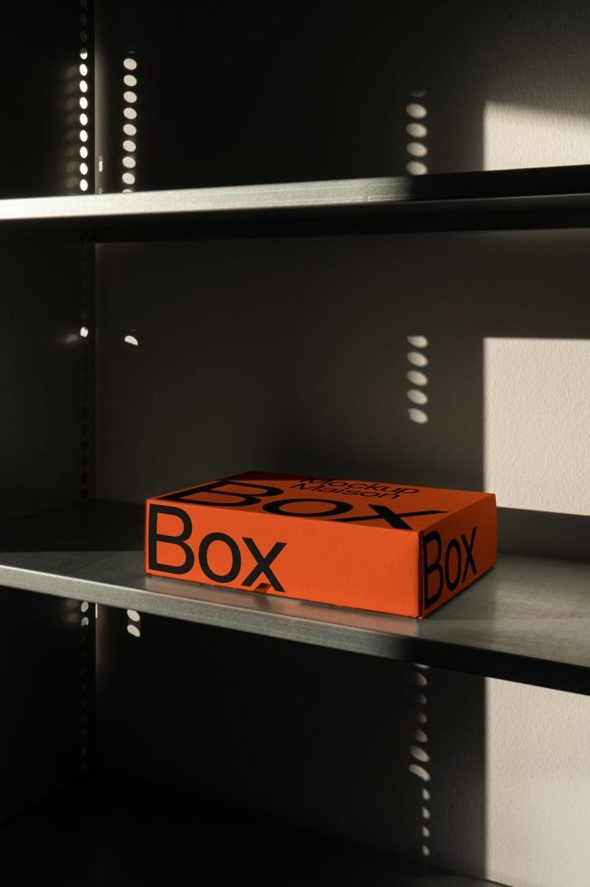 Box PG G12 Mockup