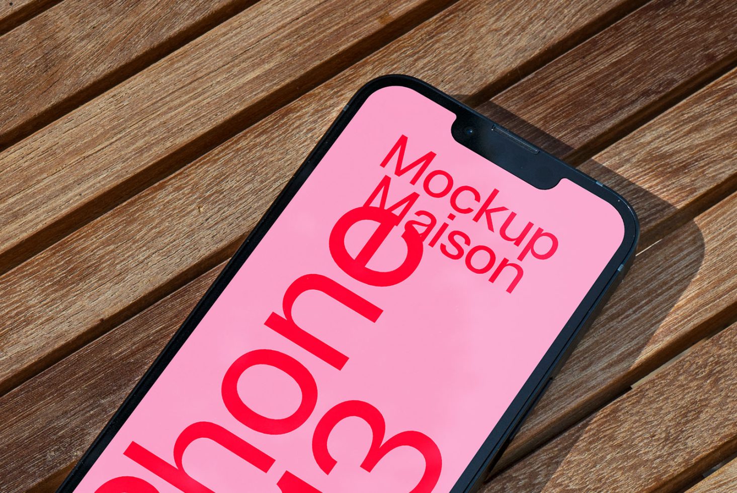 iPhone 13 DD G11 Mockup preview 2