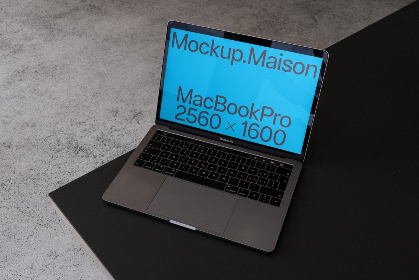 MacBook Pro 13″ LT C 01 preview 2