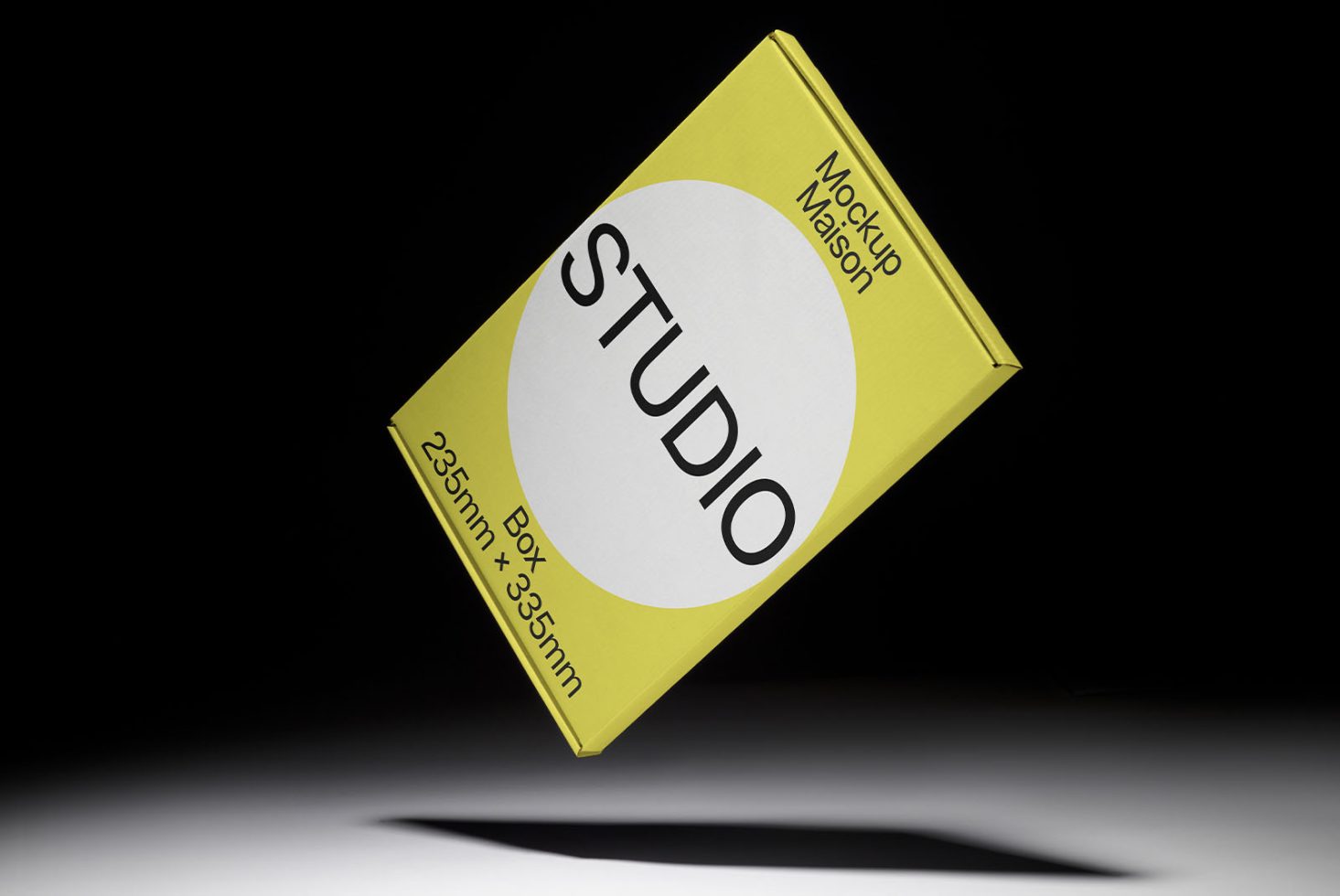Box GRD03 Mockup preview 1