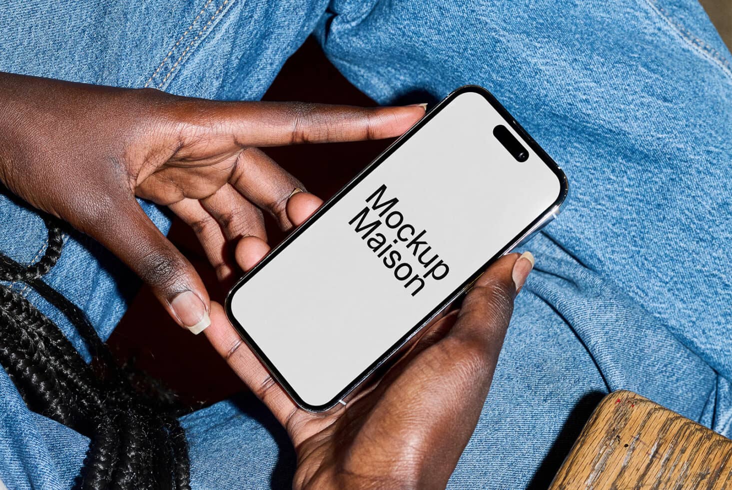 iPhone Pro Mockup PH NYS 02 preview 2