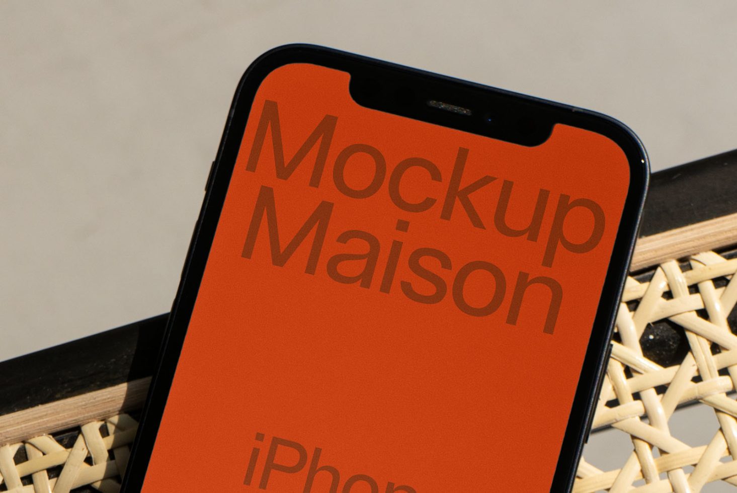 iPhone 13 DD G13 Mockup preview 2